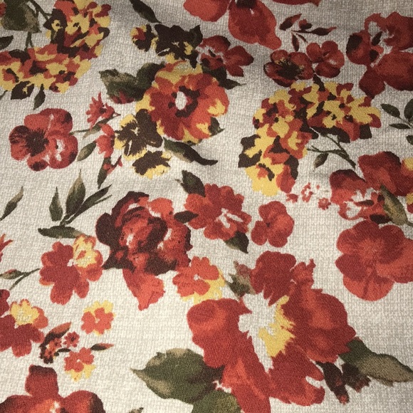 NWT Charter Club floral jeans 👖 - Picture 5 of 8